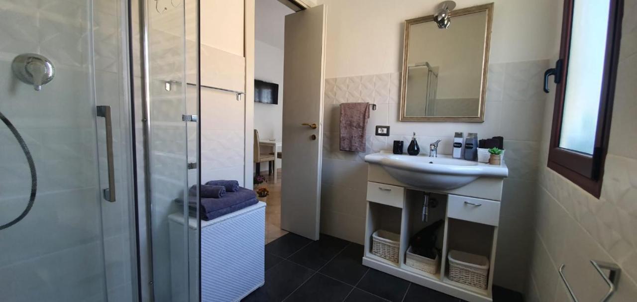 B&B Villa Orchidea 올비아 외부 사진